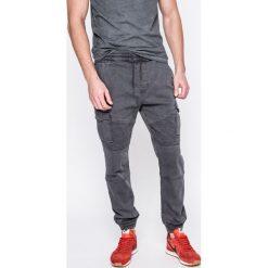 Joggery męskie: Review – Spodnie