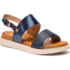 Sandały WRANGLER - Clipper Karen WL91650A Navy 016. Niebieskie klapki damskie marki Wrangler, bez wzorów, ze skóry ekologicznej, bez obcasa. Za 199,00 zł.