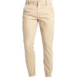 Chinosy męskie: Publish JOGGER Spodnie materiałowe khaki