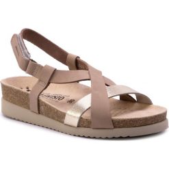 Sandały MEPHISTO - Haneta H4624 Light Taupe. Brązowe klapki damskie Mephisto, bez wzorów, ze skóry, bez obcasa. W wyprzedaży za 399,00 zł.