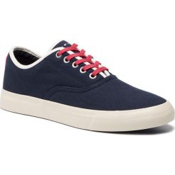 Tenisówki TOMMY HILFIGER - Core Retro Oxford Sneaker FM0FM02216 Midnight 403. Niebieskie półbuty męskie TOMMY HILFIGER, bez wzorów, z gumy, klasyczne, bez zapięcia. Za 359,00 zł.