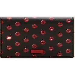 Mango - Portfel Besos. Czerwone portfele damskie Mango, bez wzorów, z poliesteru. Za 49,90 zł.