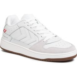 Sneakersy HUMMEL - St.Power Play 207544-9806 Marshmallow 1.1. Białe sneakersy męskie Hummel, bez wzorów, ze skóry, bez zapięcia. W wyprzedaży za 239,00 zł.