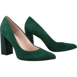 BRAVO MODA 1605 green zamsz 3D, czółenka damskie. Zielone czółenka damskie Bravo Moda, bez wzorów, ze skóry, bez obcasa, na obcasie. Za 269,90 zł.