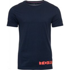 Tommy Hilfiger męska koszulka UM0UM01168 CN SS TEE XL ciemnoniebieski. Niebieskie koszulki męskie TOMMY HILFIGER, xl, bez wzorów, z bawełny, bez kołnierzyka, bez rękawów. Za 179,00 zł.