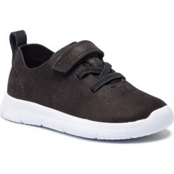 Sneakersy CLARKS - Ath Elite T 261413196 Black. Czarne trampki chłopięce Clarks, na rzepy. W wyprzedaży za 139,00 zł.