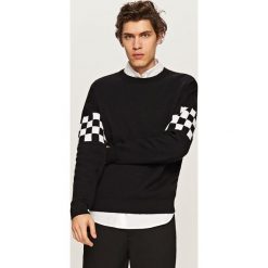Swetry klasyczne męskie: Sweter w sportowym stylu – Czarny