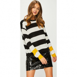 Answear - Sweter. Szare bez kategorii ANSWEAR, s, z dzianiny, z okrągłym kołnierzem. Za 89,90 zł.