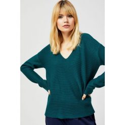 Sweter gładki. Zielone swetry damskie Moodo, l, w paski, z długim rękawem, długie, bez kaptura. Za 49,99 zł.
