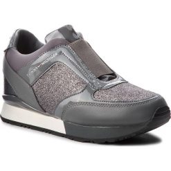 Sneakersy TOMMY HILFIGER - Elastic Wedge Sneaker FW0FW03553 Steel Grey 039. Czarne sneakersy damskie marki TOMMY HILFIGER, z materiału, z okrągłym noskiem, na obcasie. W wyprzedaży za 439,00 zł.