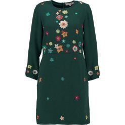 Derhy BASTILLE Sukienka letnia vert. Zielone sukienki damskie letnie marki Derhy, s, z poliesteru. W wyprzedaży za 344,25 zł.
