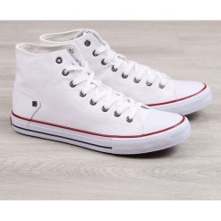 Trampki męskie wysokie białe Big Star DD174251 - biały. Białe trampki męskie BIG STAR, bez wzorów, retro, bez zapięcia. Za 89,99 zł.