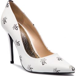 Szpilki VERSACE JEANS - E0VTBS01 70894 MBX 003+899. Białe półbuty damskie Versace Jeans, bez wzorów, z jeansu, eleganckie, bez obcasa, na obcasie, bez zapięcia. Za 749,00 zł.