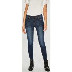 Medicine - Jeansy Basic. Niebieskie jeansy damskie skinny marki MEDICINE, z elastanu. W wyprzedaży za 79,90 zł.