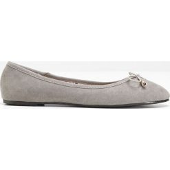 Baleriny bonprix antracytowy. Szare baleriny damskie bonprix, bez wzorów, klasyczne, bez obcasa. Za 37,99 zł.
