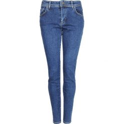 Versace Jeans Jeansy "Skinny". Czerwone jeansy męskie Versace Jeans, z aplikacjami, z jeansu. Za 459,00 zł.