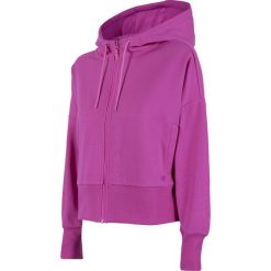 Bluza damska BLD401 - fuksja. Czerwone bluzy damskie 4f, bez wzorów, z dzianiny, z krótkim rękawem, krótkie, z kapturem. Za 149,99 zł.