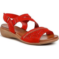 Sandały GO SOFT - WI16-ANYA-01 Red. Czerwone klapki damskie GO SOFT, bez wzorów, ze skóry, bez obcasa. Za 129,99 zł.