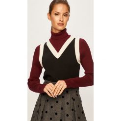 Tommy Hilfiger - Sweter x Zendaya. Czarne swetry damskie TOMMY HILFIGER, z aplikacjami, z bawełny, bez rękawów. W wyprzedaży za 499,90 zł.
