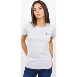 T-shirt Edward Orlovski Szara Logo. Szare t-shirty damskie Edward Orlovski, m, z aplikacjami, z bawełny, eleganckie, z okrągłym kołnierzem. Za 40,00 zł.