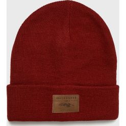 Quiksilver - Czapka. Czerwone czapki męskie marki Quiksilver, na zimę, bez wzorów, z dzianiny. W wyprzedaży za 79,90 zł.