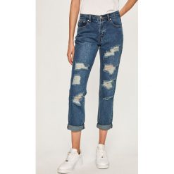 Glamorous - Jeansy Cece. Niebieskie jeansy damskie Glamorous, s. W wyprzedaży za 119,90 zł.