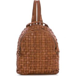 Skórzany plecak w kolorze jasnobrązowym - 25 x 31 x 13 cm. Pomarańczowe plecaki damskie marki neropantera, ze skóry. W wyprzedaży za 343,95 zł.