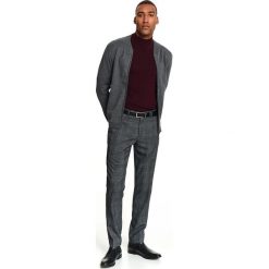 Sweter typu bomber ze strukturalnymi wstawkami. Szare swetry męskie Top Secret, na zimę, m, bez wzorów, z jeansu, eleganckie, bez kołnierzyka, bez kaptura. W wyprzedaży za 99,99 zł.