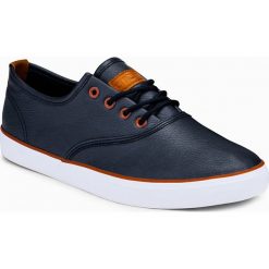 Buty męskie trampki T305 - granatowe. Niebieskie trampki męskie Ombre Clothing, bez wzorów, z materiału, klasyczne, bez zapięcia. Za 49,00 zł.