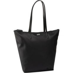Torebka LACOSTE - Vertical Shopping Bag NF1890PO Black 000. Czarne torebki klasyczne damskie Lacoste, bez wzorów, ze skóry ekologicznej, bez dodatków. W wyprzedaży za 269,00 zł.