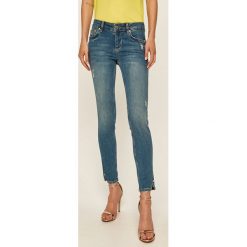 Liu Jo - Jeansy Sweet. Niebieskie jeansy damskie Liu Jo. W wyprzedaży za 389,90 zł.