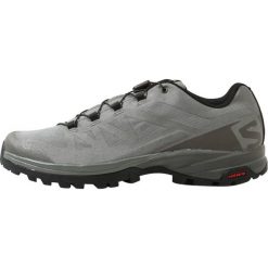 Salomon OUTPATH Obuwie hikingowe beluga/castor gray/black. Szare buty sportowe męskie Salomon, z materiału, outdoorowe. W wyprzedaży za 455,20 zł.