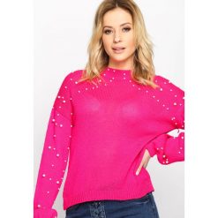 Fuksjowy Sweter Over The Shoulders. Różowe bez kategorii Born2be, uniwersalny, z okrągłym kołnierzem. Za 89,99 zł.