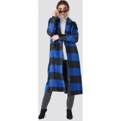 NA-KD Dwurzędowy płaszcz w kratkę - Blue. Niebieskie płaszcze damskie NA-KD, w kratkę. Za 161,95 zł.