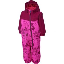 Kombinezon "Dolpa" w kolorze różowo-ciemnoczerwonym. Różowe kombinezony niemowlęce Color Kids, bez wzorów, bez rękawów, bez kaptura. W wyprzedaży za 152,95 zł.