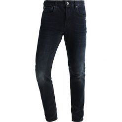 Scotch & Soda SKIM ROAMER Jeansy Slim Fit roamer. Czarne jeansy męskie relaxed fit Scotch & Soda, z bawełny. Za 509,00 zł.