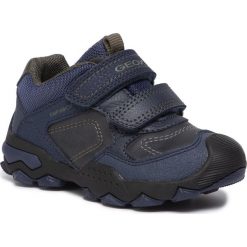 Sneakersy GEOX - J Buller B Abx D J949WD 0MEFU CF4A3 M Navy/Military. Niebieskie trampki chłopięce Geox, bez wzorów, ze skóry ekologicznej, na rzepy. Za 279,00 zł.