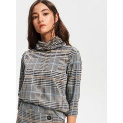 Bluza z golfem - Wielobarwn. Szare bluzy damskie Reserved, s, bez wzorów, bez rękawów, bez kaptura. Za 89,99 zł.