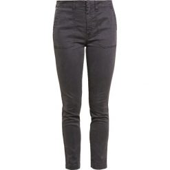 Rurki damskie: J.CREW NEW SKINNY CARGO Spodnie materiałowe thunder grey