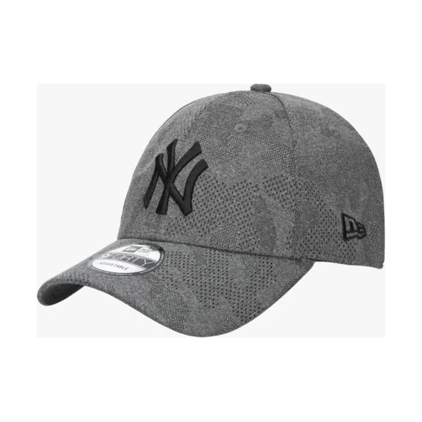 New Era Czapka Engineered Plus 9Forty Neyyan Blkblk , szary, rozmiar ONE-SIZE. Szare czapki damskie New Era, bez wzorów, z poliesteru. Za 149,99 zł.