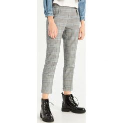 Spodnie chino - Granatowy. Niebieskie chinosy damskie marki Sinsay, s. Za 49,99 zł.