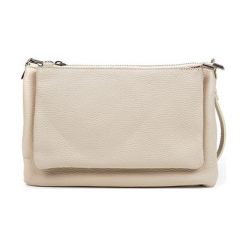 Skórzana torebka w kolorze jasnobeżowym - (S)29 x (W)19 cm. Brązowe torebki klasyczne damskie marki Wiosenny MUST HAVE, w paski, ze skóry, na ramię, bez dodatków. W wyprzedaży za 209,95 zł.