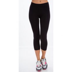 Czarne legginsy 3/4 5348. Czarne legginsy damskie Fasardi, s, bez wzorów. Za 23,20 zł.