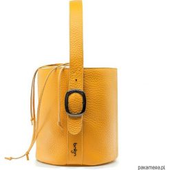 Torebka skórzana żółta Colette marki Bolsa. Żółte torebki klasyczne damskie Pakamera, bez wzorów, ze skóry, na ramię, bez dodatków. Za 542,00 zł.