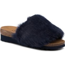 Klapki SCHOLL - Willow F27596 1040 360 Navy Blue. Niebieskie klapki damskie Scholl, bez wzorów, ze skóry ekologicznej, bez obcasa. Za 199,00 zł.