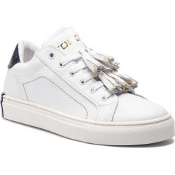 Sneakersy TOGOSHI - TG-06-02-000033 602. Białe półbuty damskie Togoshi, ze skóry. W wyprzedaży za 209,00 zł.