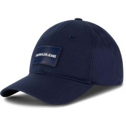 Czapka z daszkiem CALVIN KLEIN JEANS - J Calvin Klein Jeans Camp K50K504941 CIK. Niebieskie czapki damskie Calvin Klein Jeans, bez wzorów, z bawełny. W wyprzedaży za 109,00 zł.