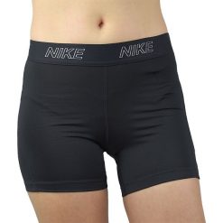 Nike 5in Vcty Women Short 889598-011. Czarne szorty damskie Nike, xl, bez wzorów, z elastanu. W wyprzedaży za 79,99 zł.