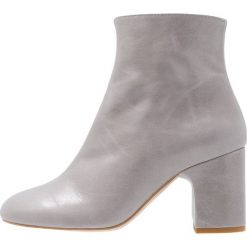 Office APPLAUSE Ankle boot grey. Szare botki damskie skórzane marki Office. Za 479,00 zł.