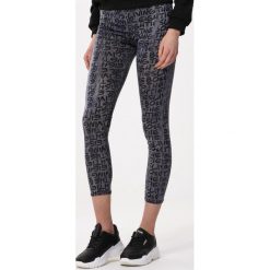 Niebieskie Legginsy Hasn't. Niebieskie legginsy damskie Born2be, s, bez wzorów, z dzianiny, klasyczne. Za 19,99 zł.